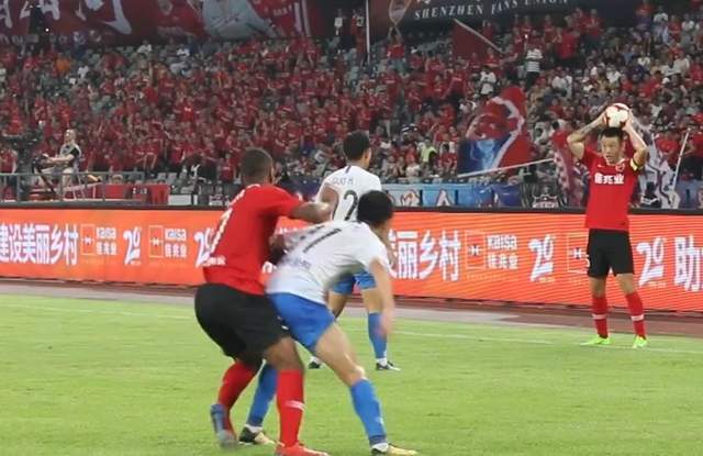  国米锋线双星爆发，单场狂轰五球屠榜  